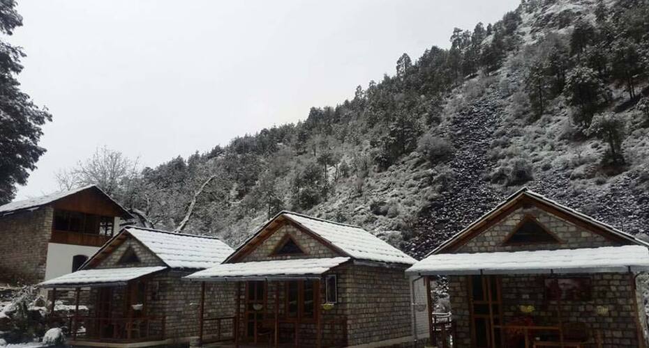 White Stone Cottages, Kullu 3
